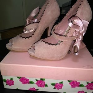 Cece L’amour Blair peep toe blush shoes 7.5
